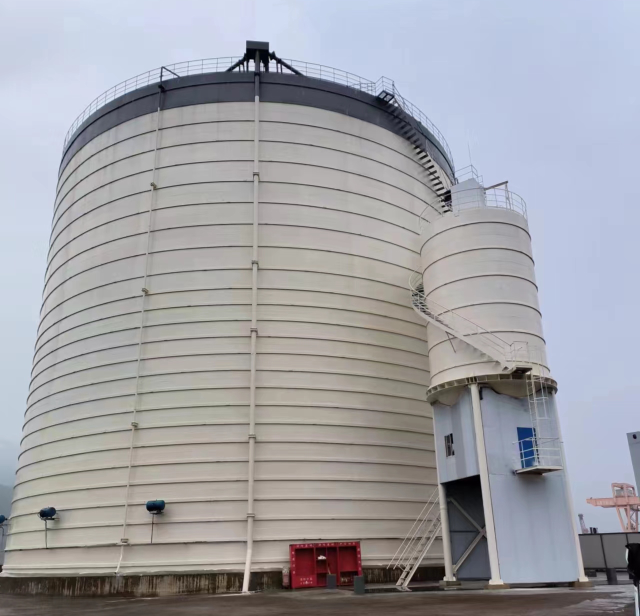 南票10万吨水泥钢板库