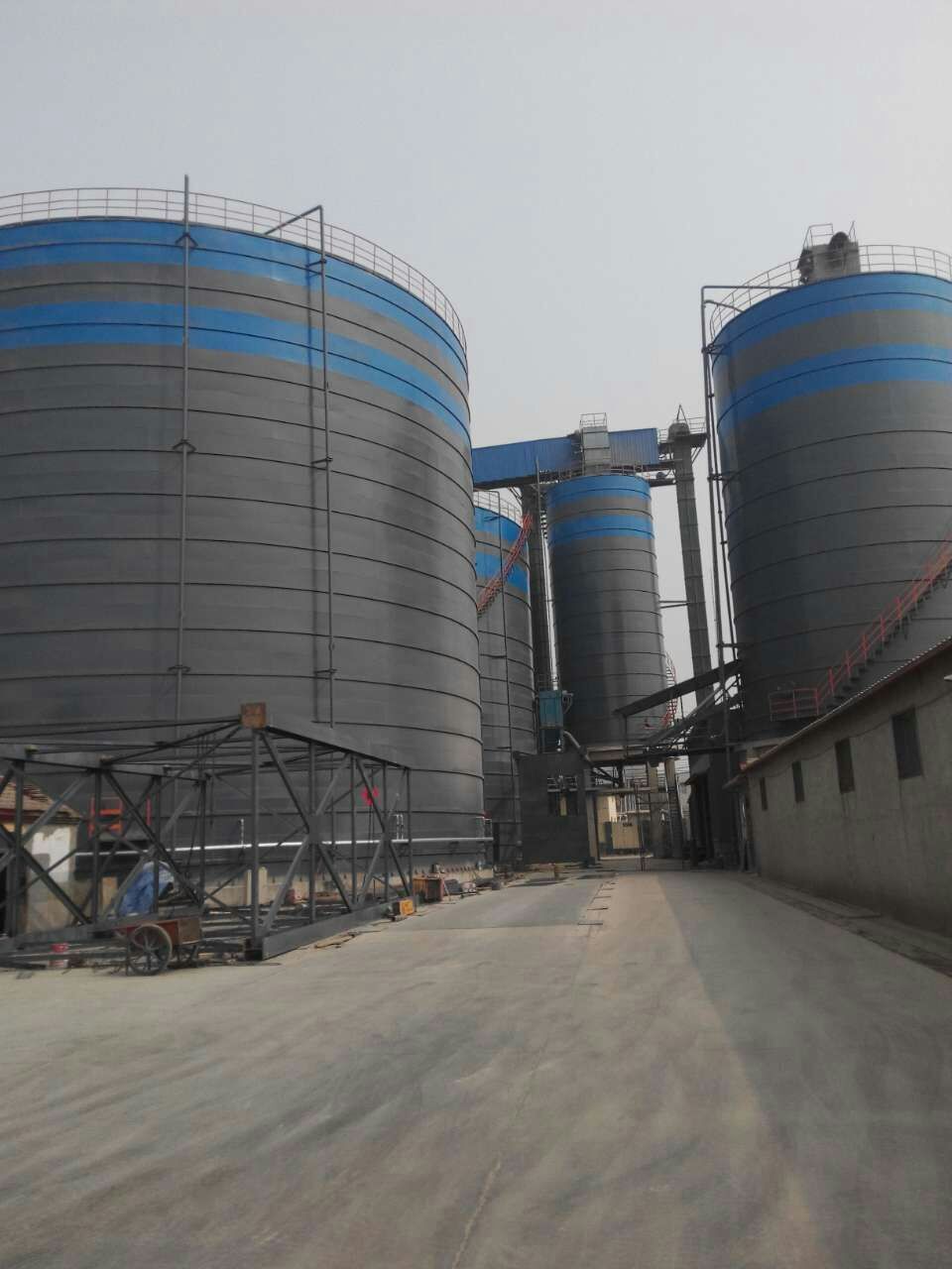 南票粉煤灰储存库基础怎么建造